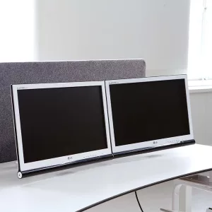 Solution ergonomique contre écran d'ordinateur trop bas ou trop loin - Bras écran D-Zine