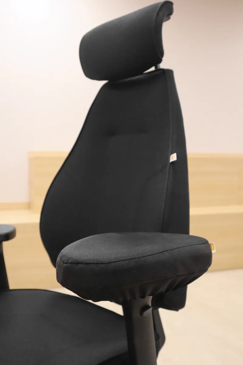 1b268c15e61d5c062249319f6e0deffc88c79b91_Coussin_accoudoir_3.4_800x1200.jpg Coussins confort pour accoudoirs de siège